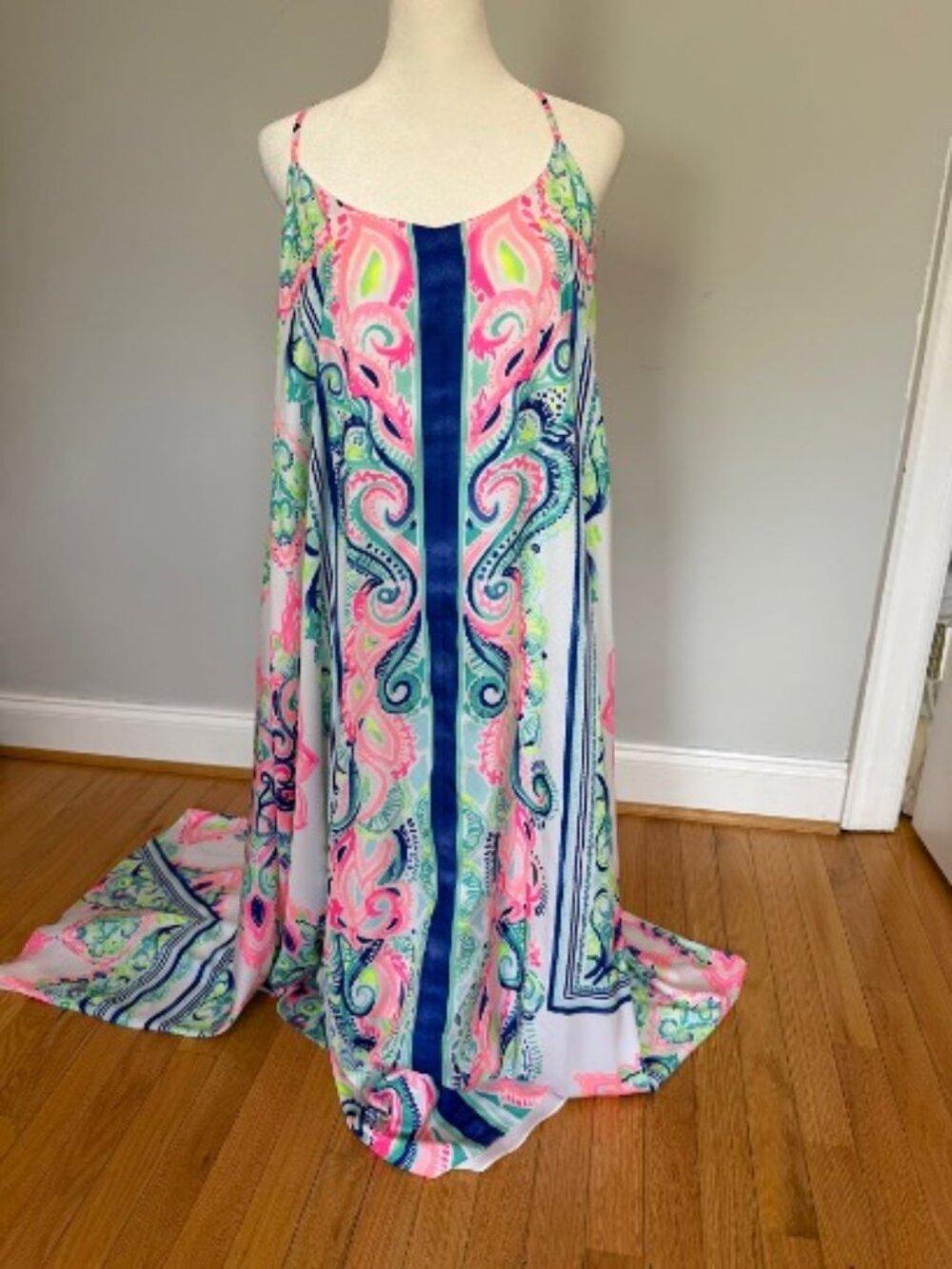 🦄 Unicorn 🦄  Lilly Pulitzer Juna Maxi - Medium - Perfect condition!